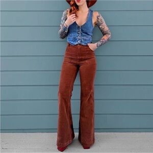 Rolla’s Corduroy East Coast Flares Chestnut 29